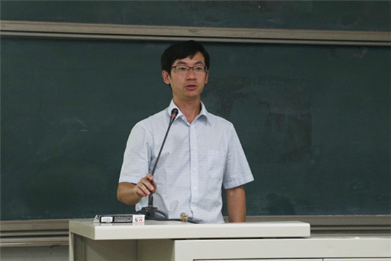 20170911awc77万象城官网2017级研究生新生开学典礼成功召开 (20)_副本.jpg